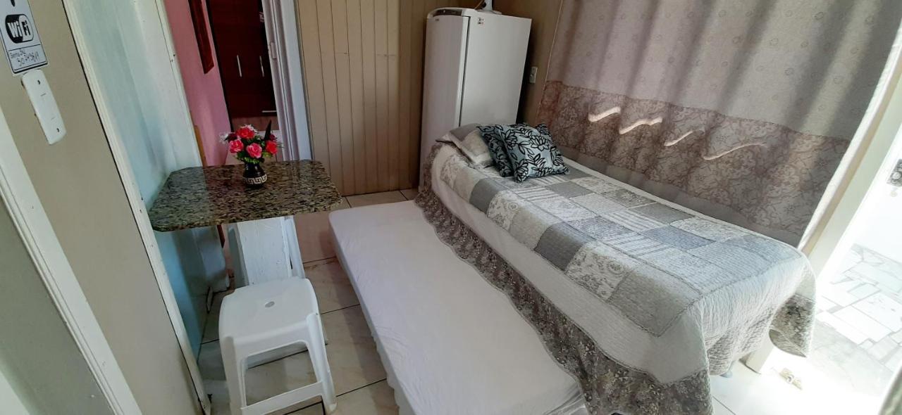 Kitnet K1 Em Torres-Rs - Na Mais Bela Praia Gaucha - Cozinha - Banheiro - Ar Condicionado - Smart Tv 32' - Wi-Fi - Anfitria Superhost No Bnb Kültér fotó