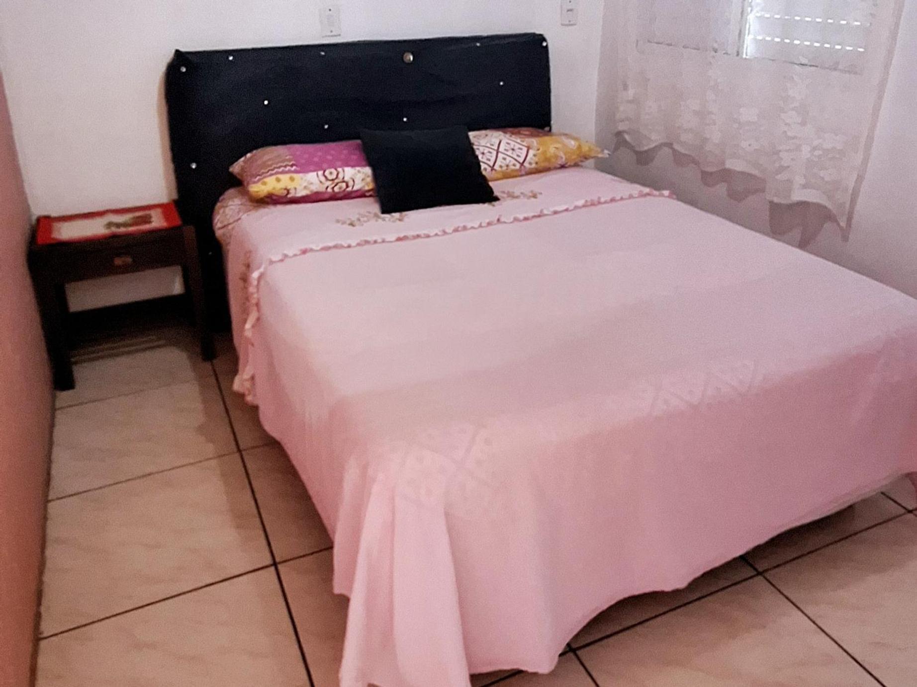 Kitnet K1 Em Torres-Rs - Na Mais Bela Praia Gaucha - Cozinha - Banheiro - Ar Condicionado - Smart Tv 32' - Wi-Fi - Anfitria Superhost No Bnb Kültér fotó
